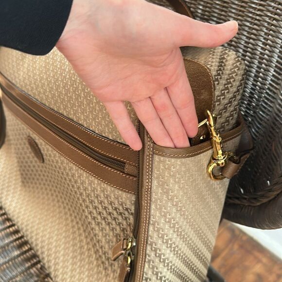 Vintage GUCCI GG Monogram Shoulder Travel Bag AUTHENTIC - Picture 3 of 9